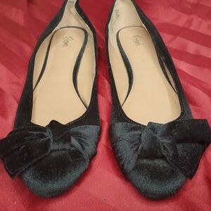 Fioni Women's size 7 Velvet Bow Ballet Flats